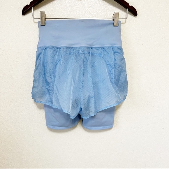 Alo Yoga SMALL High-Waist Circuit Short - Marina size XS - Picture 5 of 13